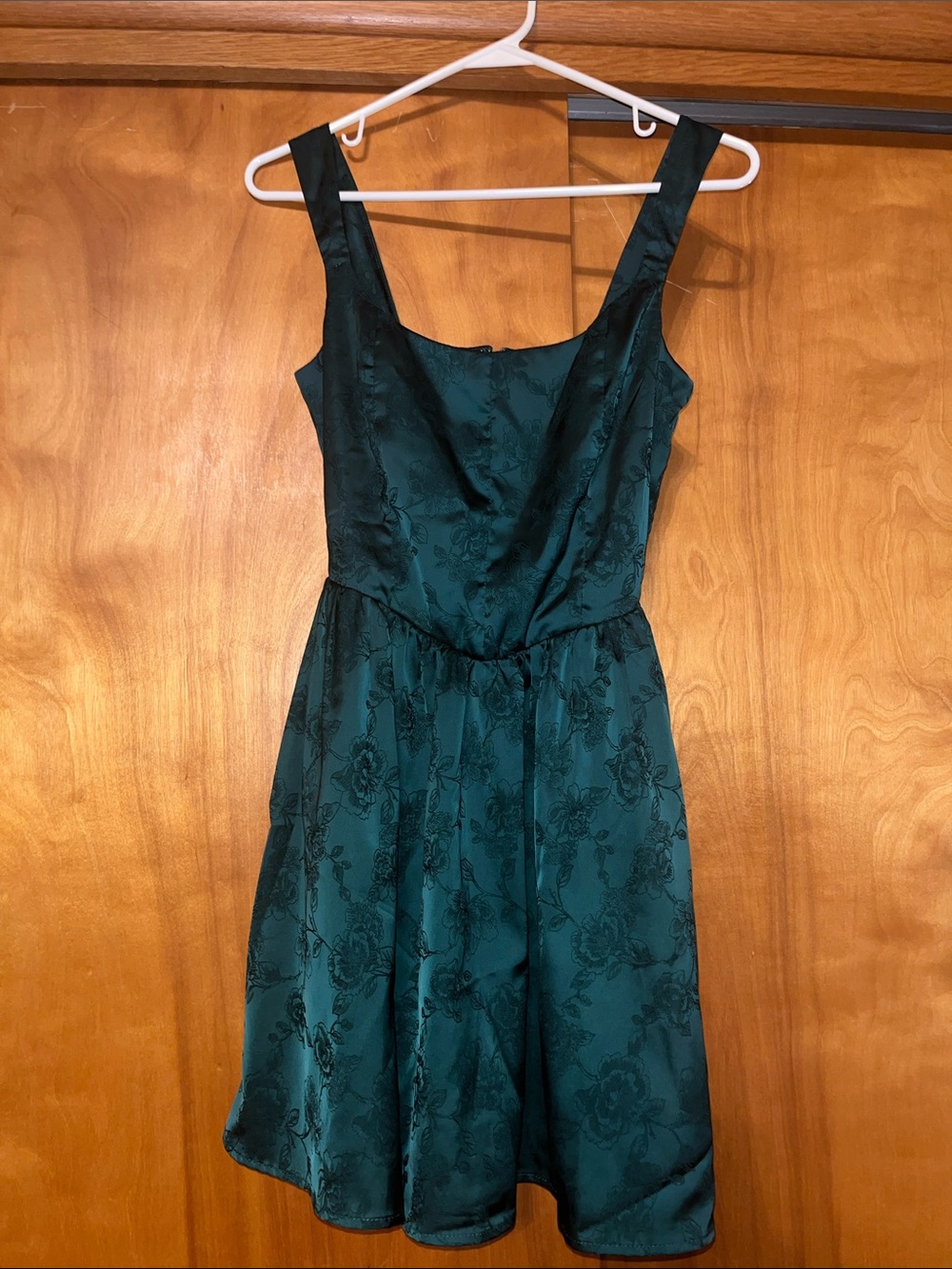Francesca’s Green Floral Satin A-Line Dress